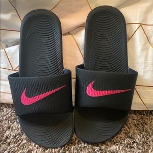 Nike slides